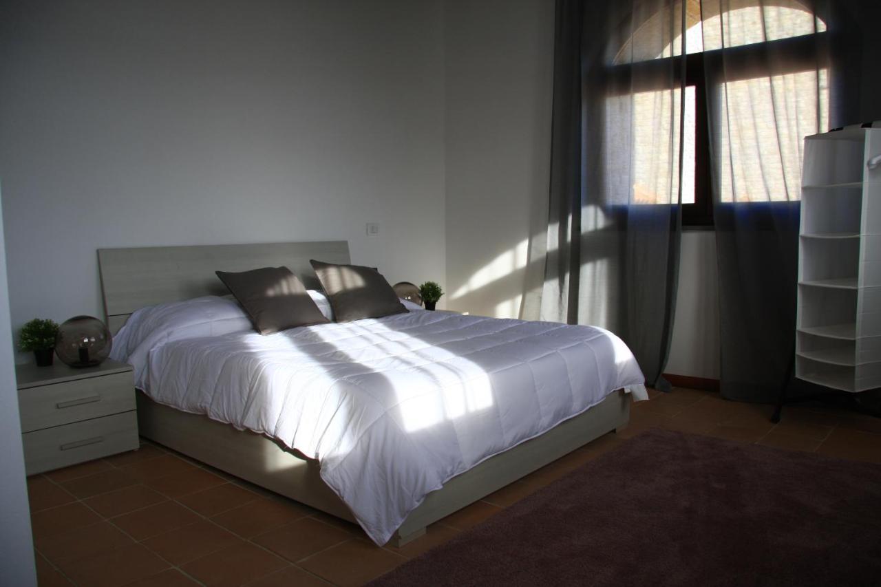 Ht Castello Di Campolongo Aparthotel Valfabbrica Εξωτερικό φωτογραφία