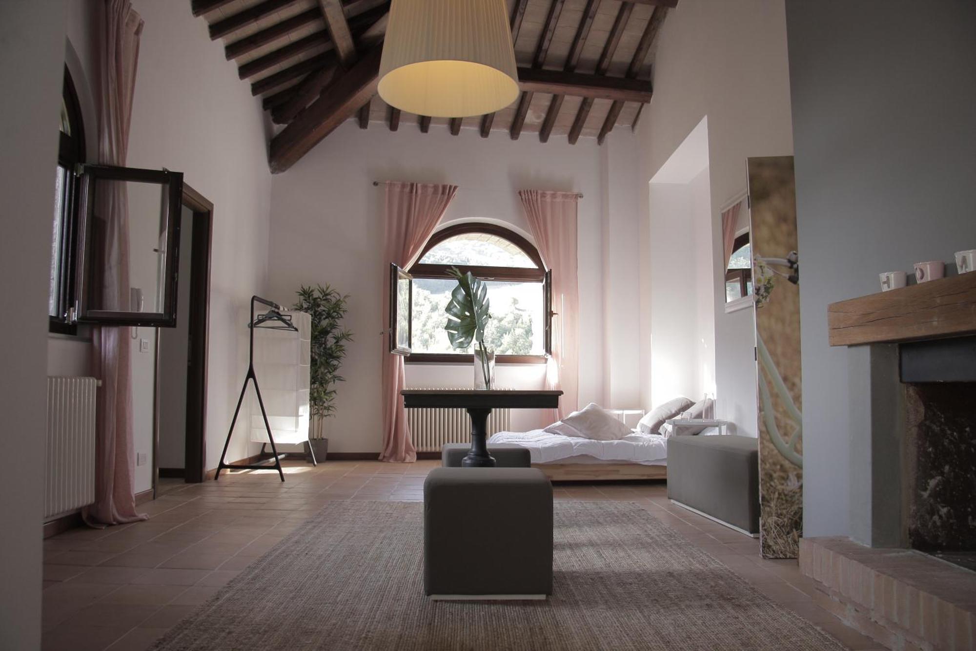 Ht Castello Di Campolongo Aparthotel Valfabbrica Εξωτερικό φωτογραφία