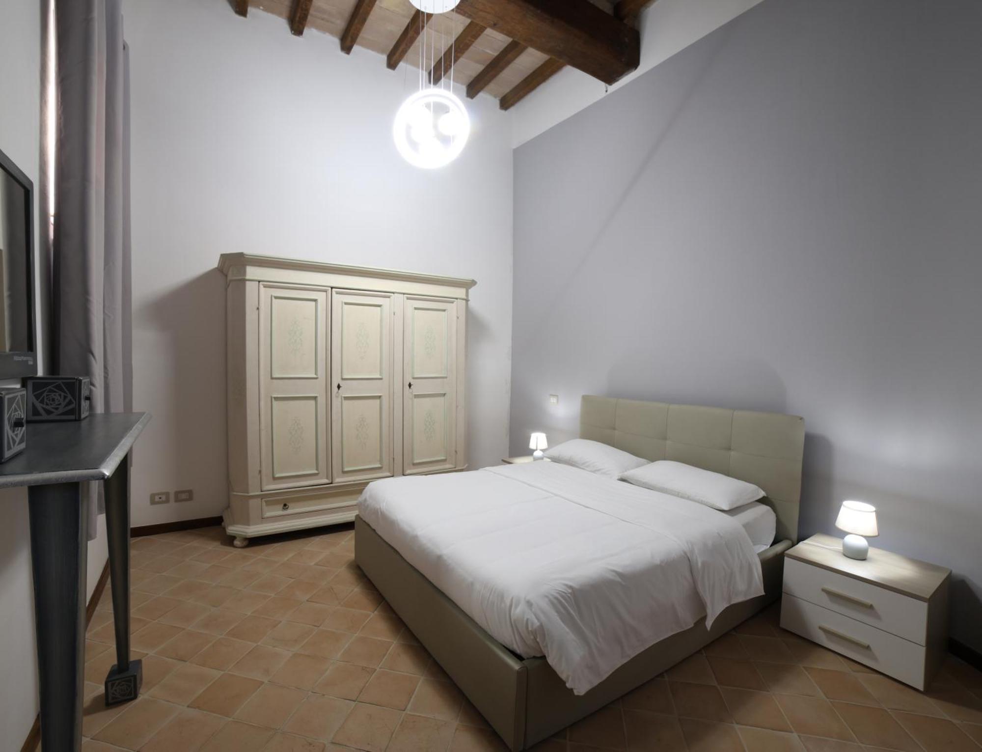 Ht Castello Di Campolongo Aparthotel Valfabbrica Εξωτερικό φωτογραφία