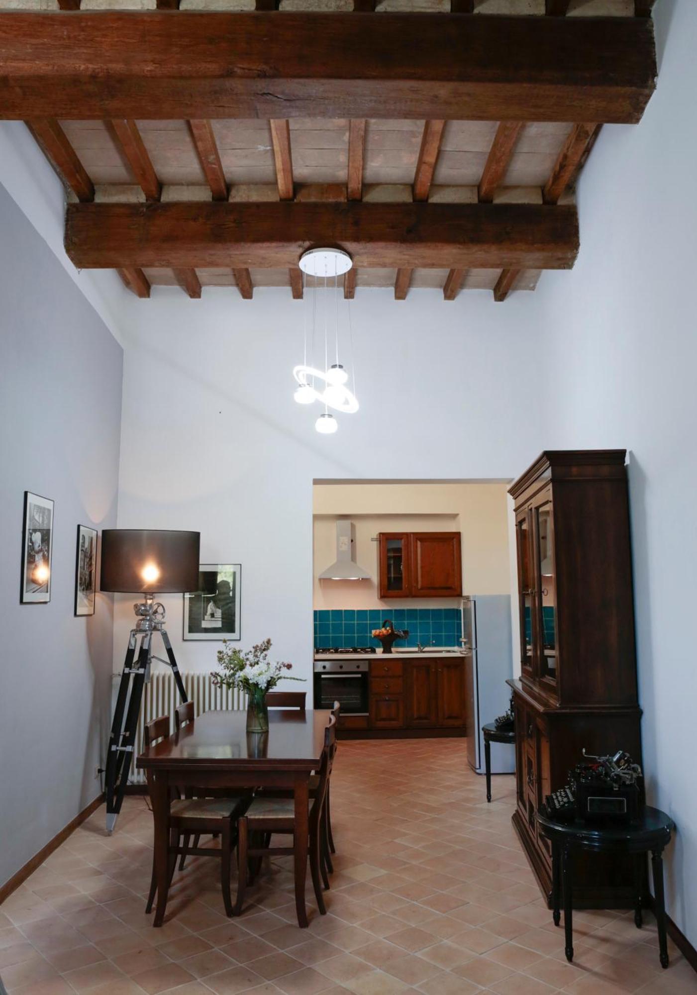 Ht Castello Di Campolongo Aparthotel Valfabbrica Εξωτερικό φωτογραφία