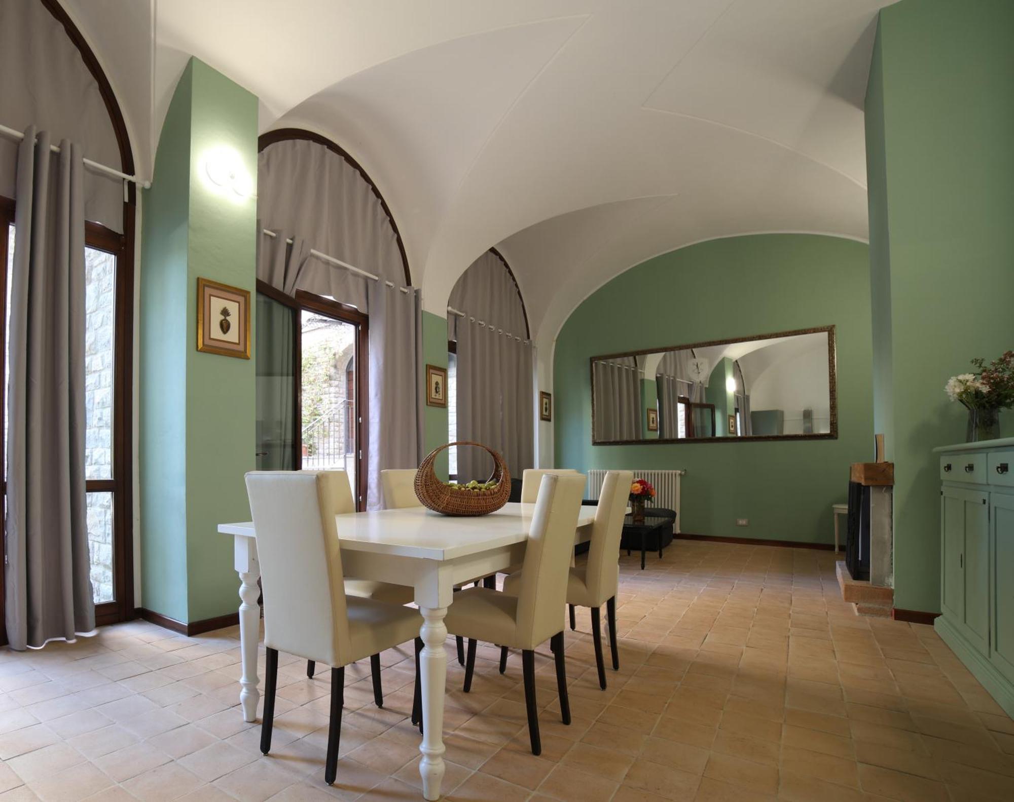 Ht Castello Di Campolongo Aparthotel Valfabbrica Εξωτερικό φωτογραφία